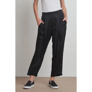 Velvet by Graham & Spencer Black Satin Hillary Pleated Pants Small NEW